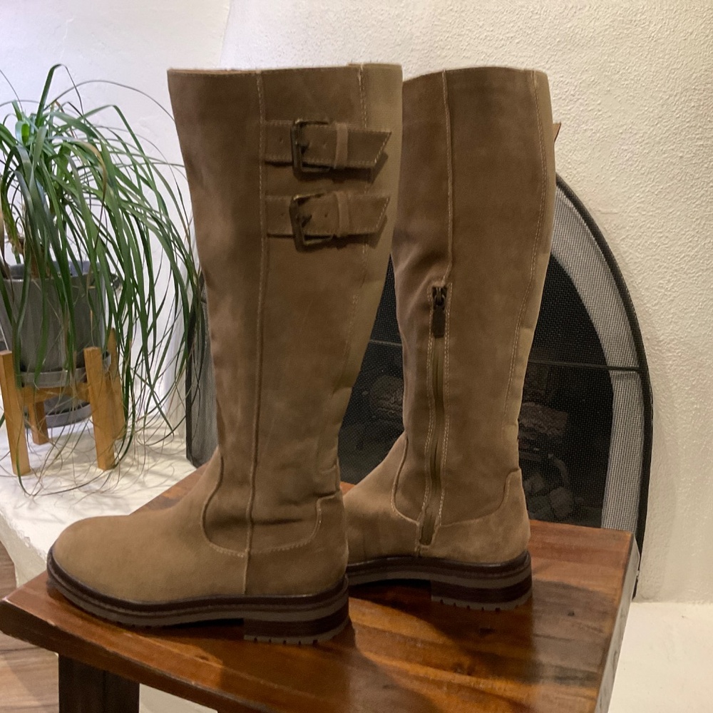 Blondo Reagan Waterproof High Lug Boot Tan size 7 - Picture 3 of 10